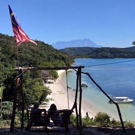 Bigfin Beach Resort Kota Belud Exteriör bild
