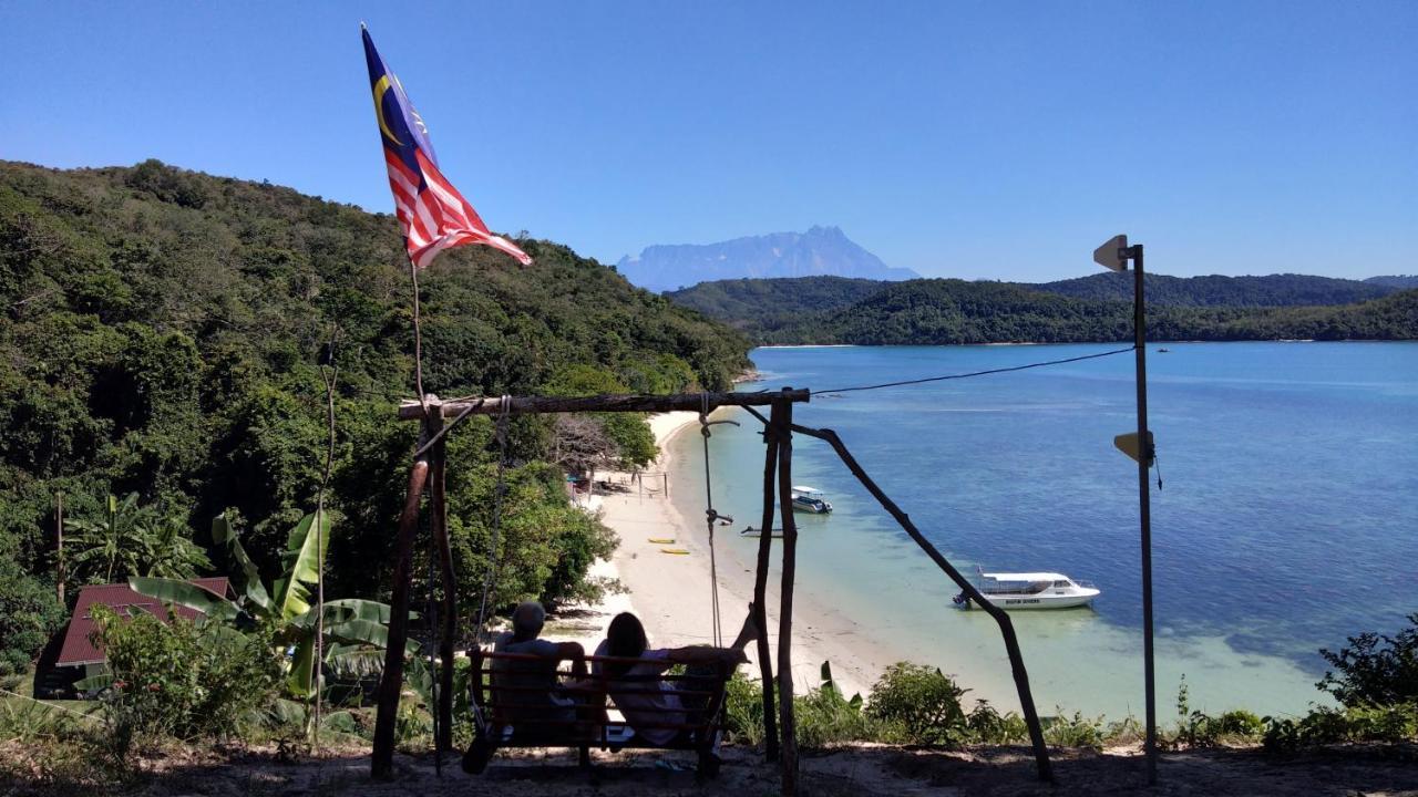 Bigfin Beach Resort Kota Belud Exteriör bild